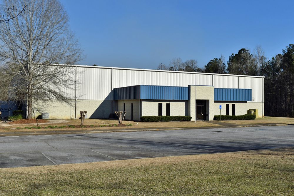 20 Downing Dr, Phenix City, AL 36869